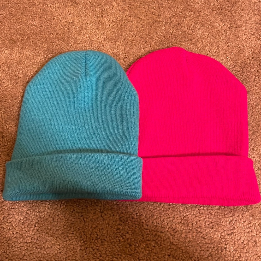 2 unique colored beanies